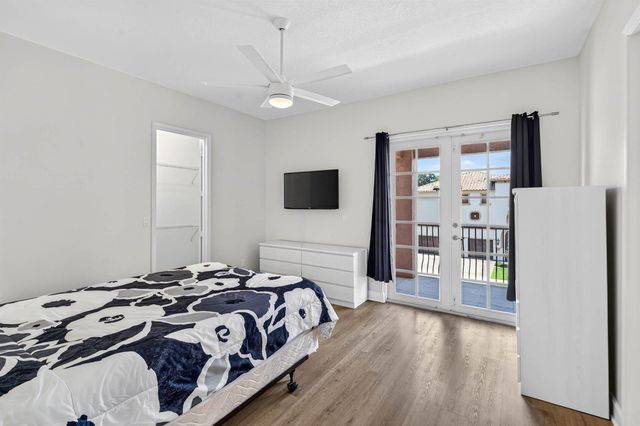 9898 Coronado Lake Drive, Boynton Beach, FL 33437