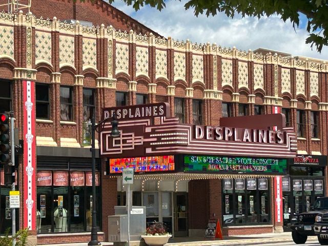 1363 PERRY Street 3A, Des Plaines, IL 60016