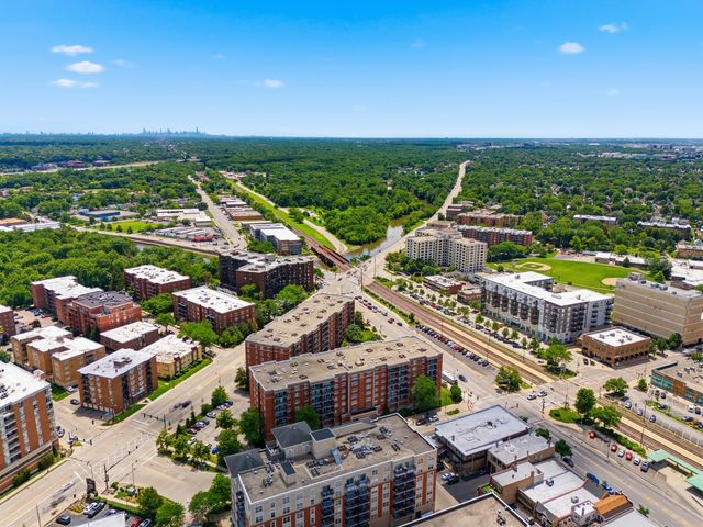 1363 PERRY Street 3A, Des Plaines, IL 60016