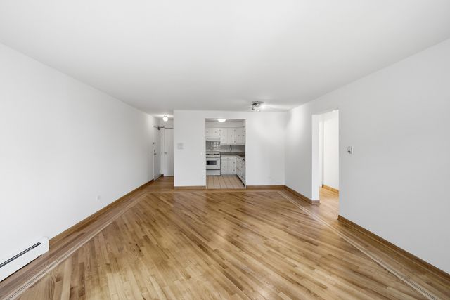 1363 PERRY Street 3A, Des Plaines, IL 60016