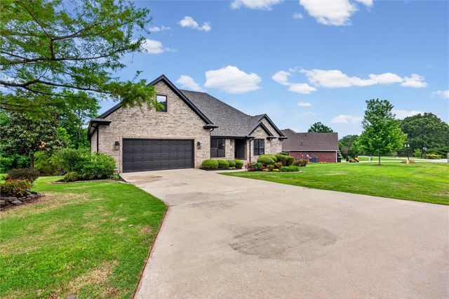 14864 Park Ridge Drive, Lowell, AR 72745