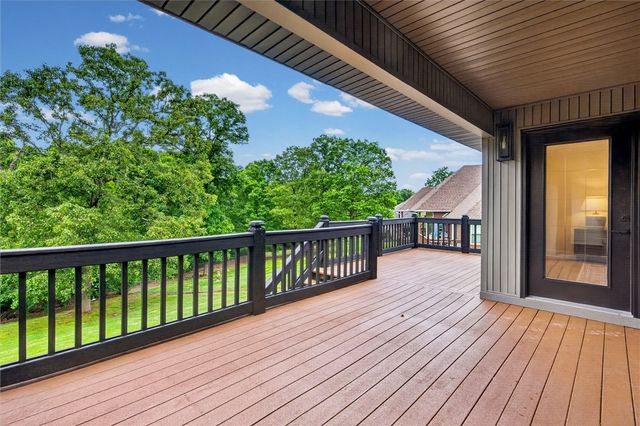 14864 Park Ridge Drive, Lowell, AR 72745