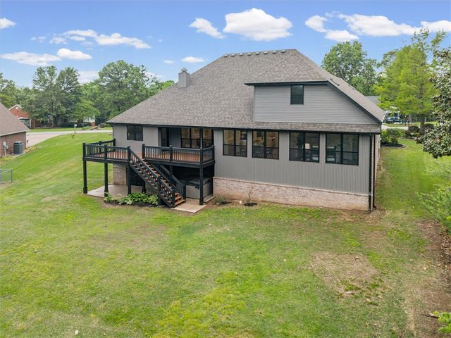 14864 Park Ridge Drive, Lowell, AR 72745