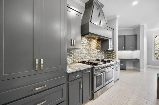 236 Summer Tanager Lane, Heath, TX 75032