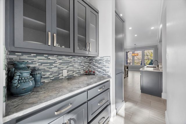 236 Summer Tanager Lane, Heath, TX 75032