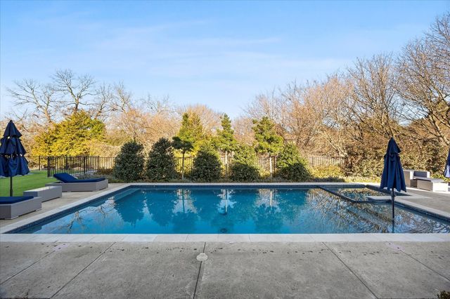 236 Summer Tanager Lane, Heath, TX 75032