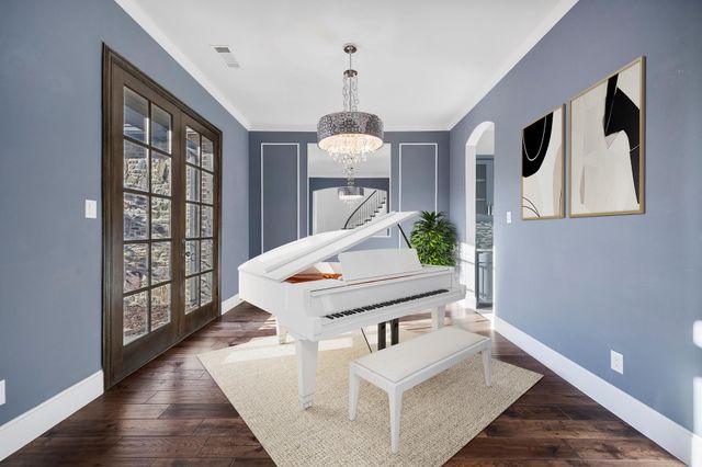 236 Summer Tanager Lane, Heath, TX 75032