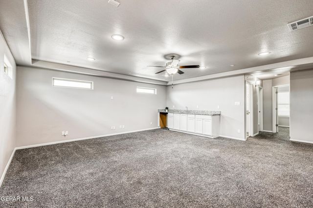 300 La Puesta Drive, El Paso, TX 79932