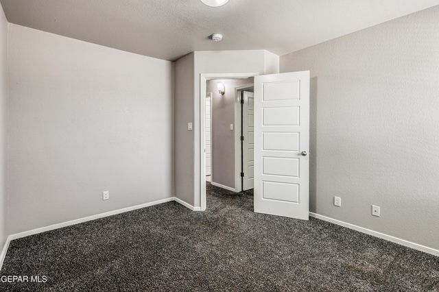 300 La Puesta Drive, El Paso, TX 79932