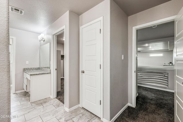300 La Puesta Drive, El Paso, TX 79932