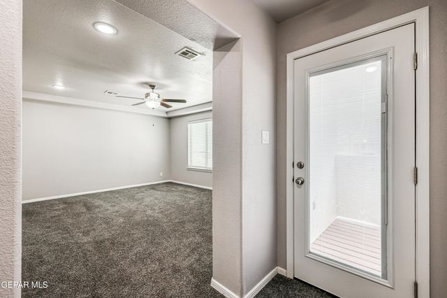 300 La Puesta Drive, El Paso, TX 79932