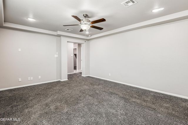 300 La Puesta Drive, El Paso, TX 79932