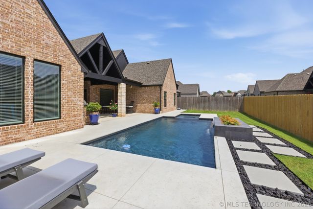 14257 S Delaware Place, Bixby, OK 74008