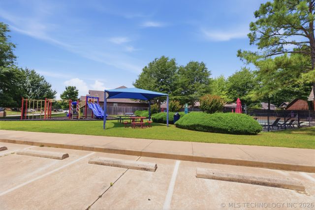 14257 S Delaware Place, Bixby, OK 74008