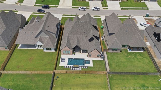 14257 S Delaware Place, Bixby, OK 74008