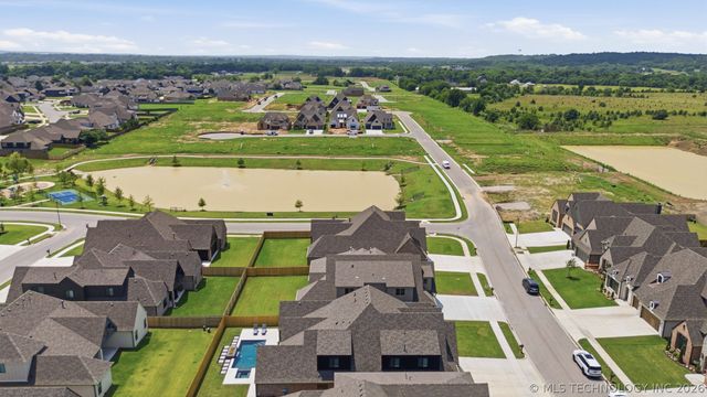 14257 S Delaware Place, Bixby, OK 74008