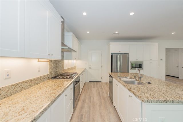 158 Damsel, Irvine, CA 92620