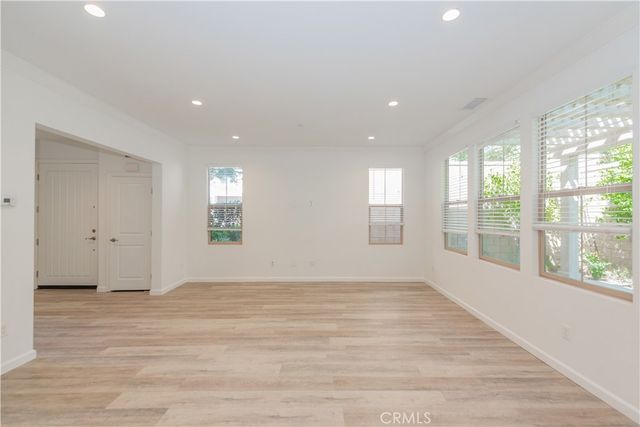 158 Damsel, Irvine, CA 92620