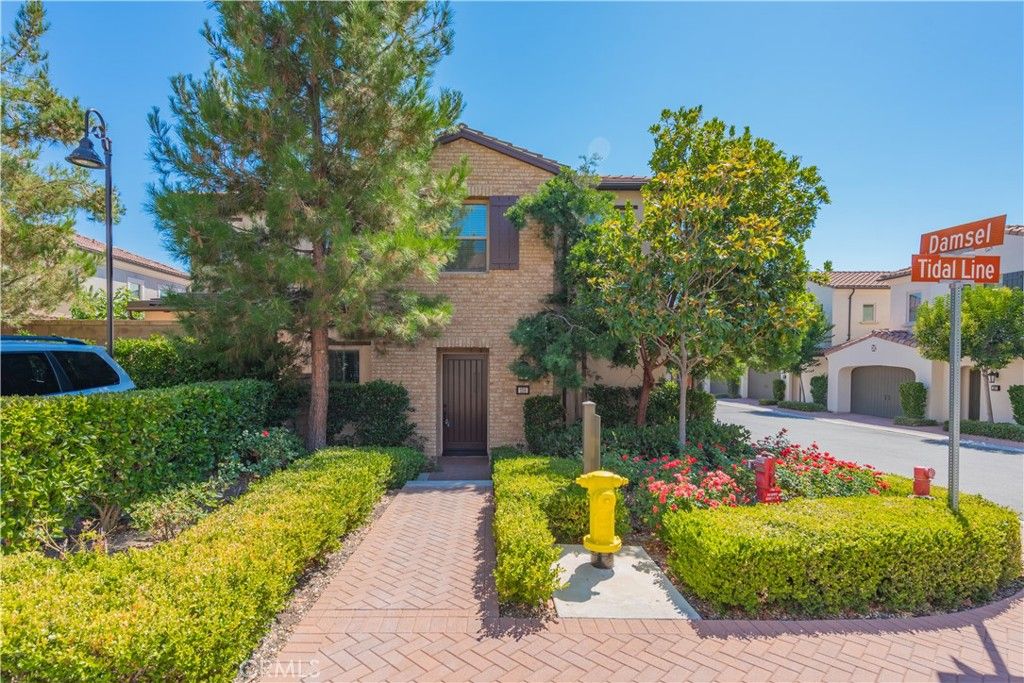 158 Damsel, Irvine, CA 92620