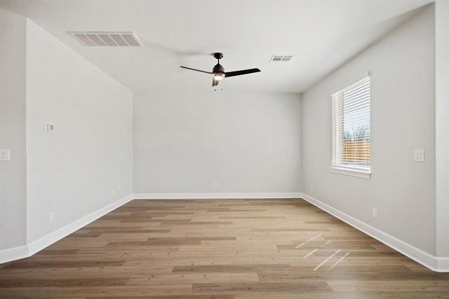 3109 Aidyn Court, Mustang, OK 73099