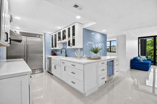 5600 N Flagler Drive Unit 207, West Palm Beach, FL 33407