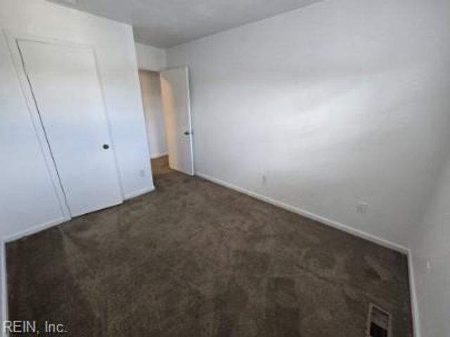 618 Aubrey DR, Virginia Beach, VA 23462