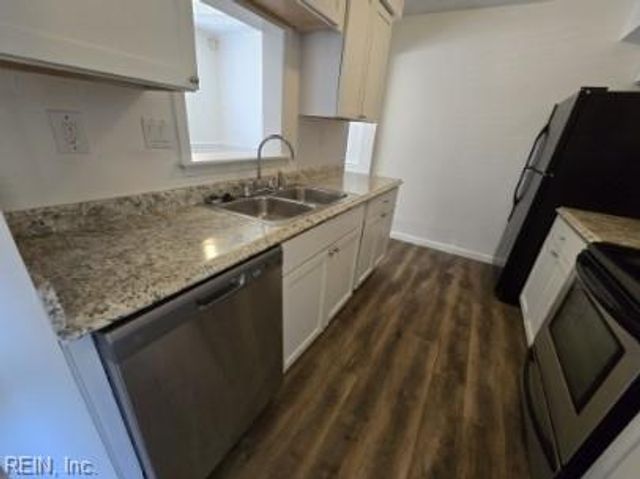 618 Aubrey DR, Virginia Beach, VA 23462