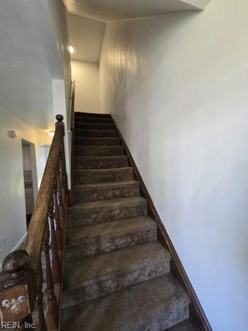 618 Aubrey DR, Virginia Beach, VA 23462