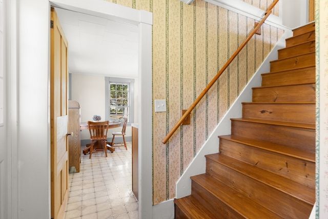 55 Garrison Street, Groveland, MA 01834