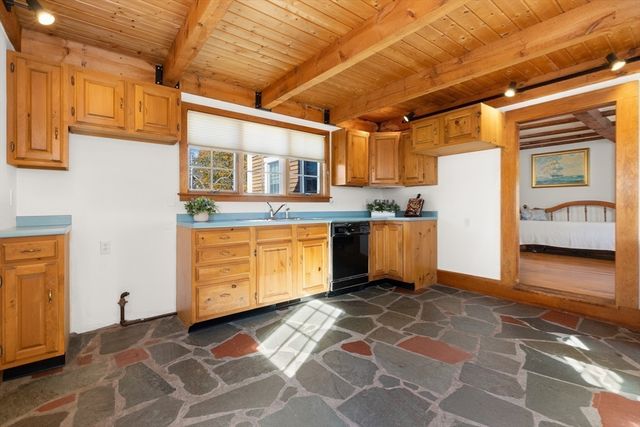 55 Garrison Street, Groveland, MA 01834