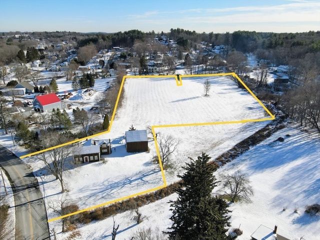 55 Garrison Street, Groveland, MA 01834