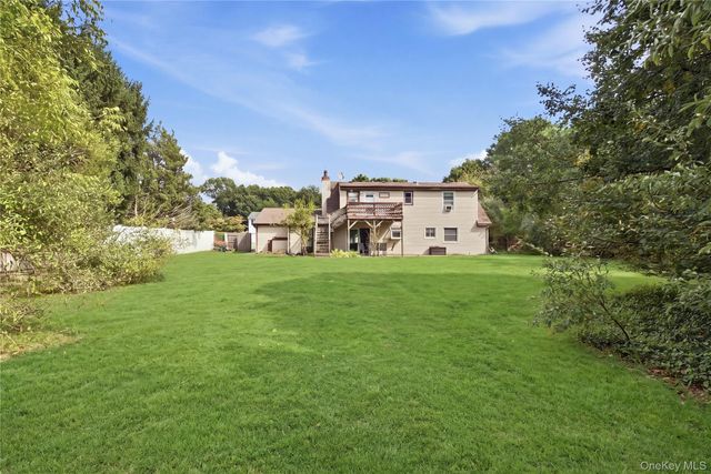 8 Imperial Drive, Miller Place, NY 11764
