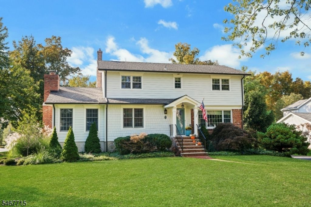 2 Mansfield Ct, Mendham Boro, NJ 07945 — exterior
