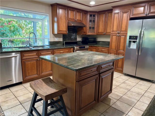 1228 Calle Vistaso, San Dimas, CA 91773