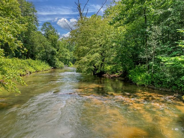 1551 Parker Road, Suches, GA 30572