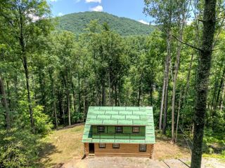 1551 Parker Road, Suches, GA 30572