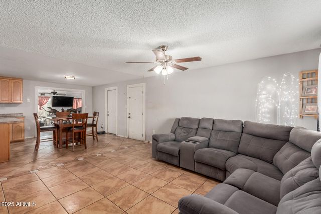 7425 W ENCANTO Boulevard, Phoenix, AZ 85035