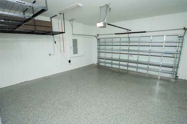 10660 S Lago Vista Cir, Parkland, FL 33076