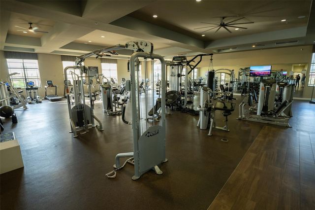 10660 S Lago Vista Cir, Parkland, FL 33076