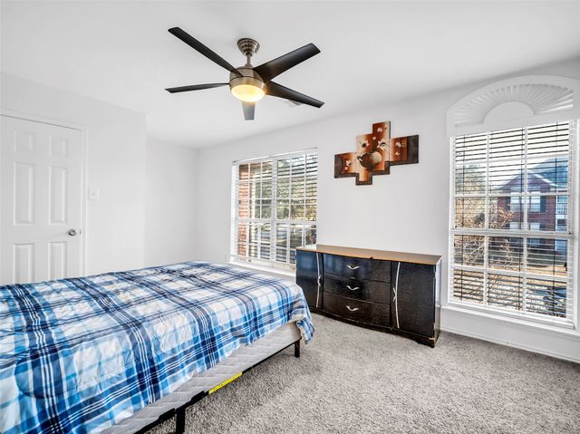 5300 Sunnyway Drive, Fort Worth, TX 76123