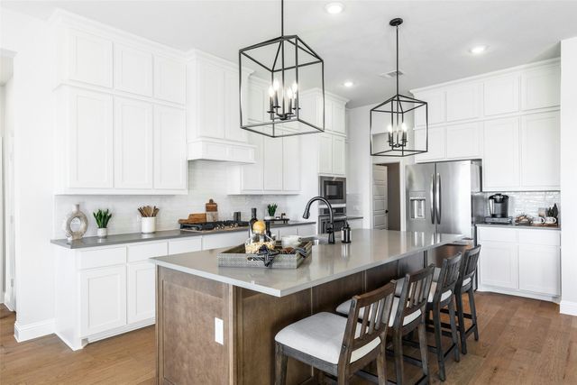963 Reeves Drive, Desoto, TX 75115