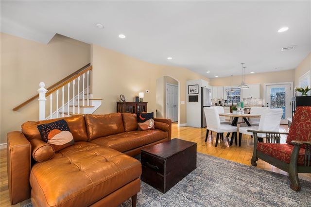 80 Spindrift Street, Jamestown, RI 02835