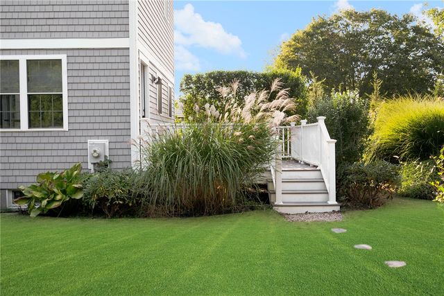 80 Spindrift Street, Jamestown, RI 02835