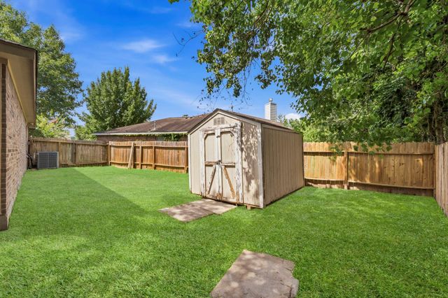 19009 Hammer Lane, Porter, TX 77365