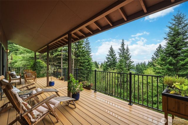 15317 NE Winsor Drive, Brush Prairie, WA 98606