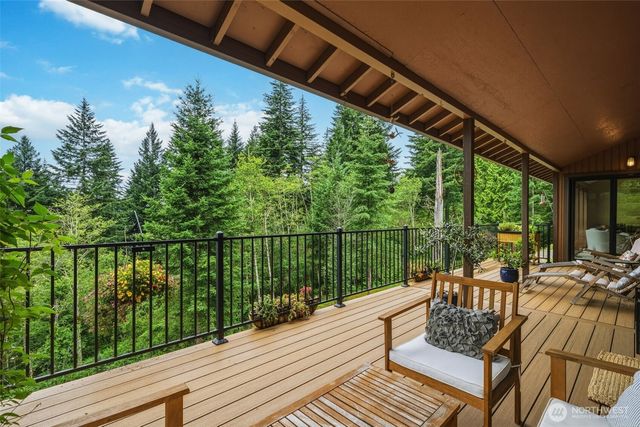 15317 NE Winsor Drive, Brush Prairie, WA 98606