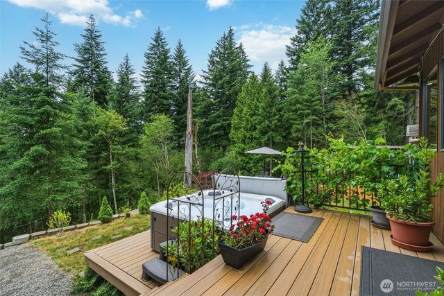 15317 NE Winsor Drive, Brush Prairie, WA 98606