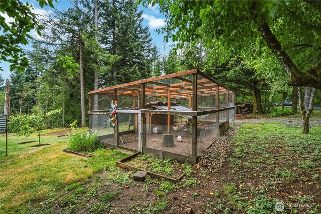 15317 NE Winsor Drive, Brush Prairie, WA 98606