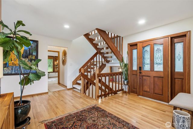 15317 NE Winsor Drive, Brush Prairie, WA 98606