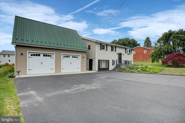 108 WILLOW DR, Shippensburg, PA 17257